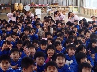 天王幼稚園の子ども達・先生と浦口☆